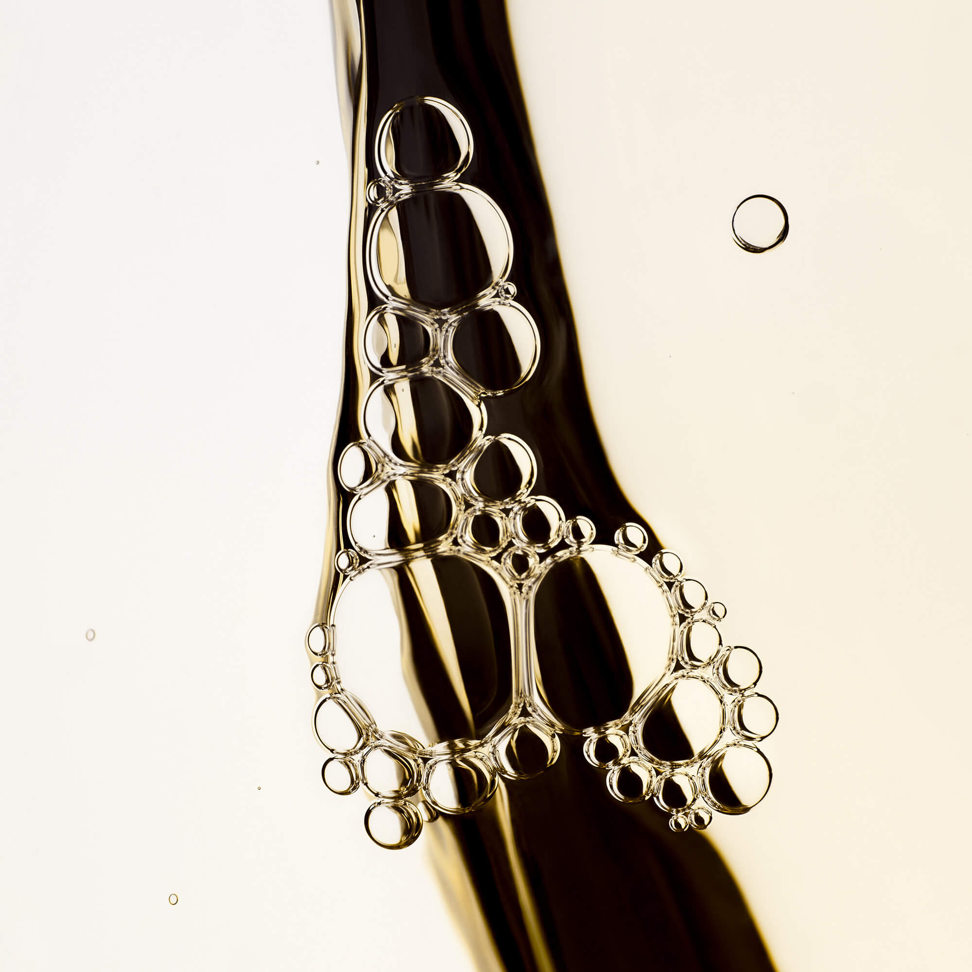 Nourishing Body Oil - Image 3